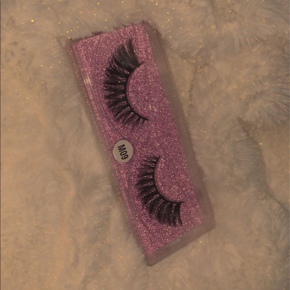 Lashes